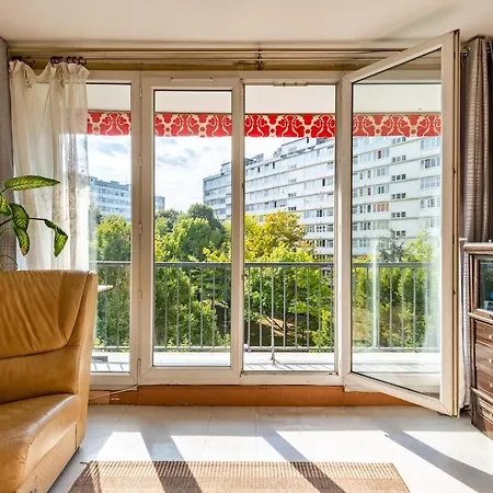 Double Bedroom With Shared Kitchen & Bathroom, Paris